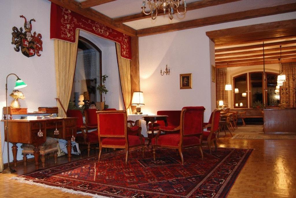 Hotel Baur Am See Dobbiaco Exterior foto